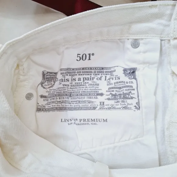 Levi's 501 White High Rise Denim Cutoff Shorts Sz 28