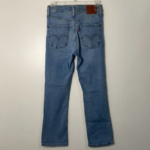 Levi’s Premium Crop Flare Jeans Size 25