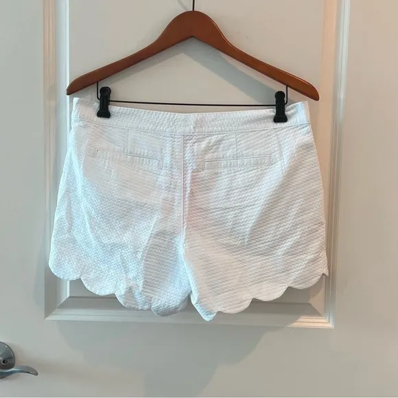 Lilly Pulitzer Buttercup Shorts in Resort WhiteNWT