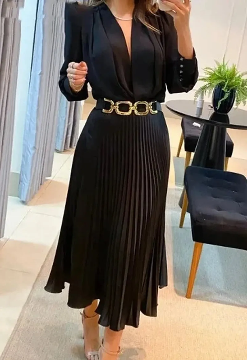 Loose Long Sleeve Deep V-Neck Pullover Pleated Dress
