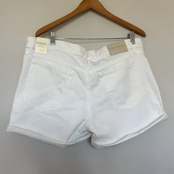 Lucky Brand White Boyfriend Shorts, Size 14/32 NWT