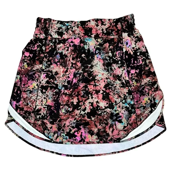 Lululemon Hotty Hot High Rise Skirt Skort NWOT In Stencil Blossom Sz 6
