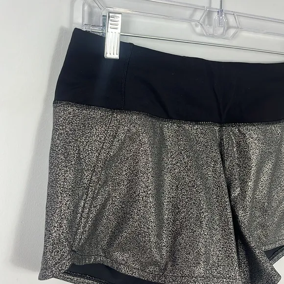 Lululemon Run Times Short 2 4”