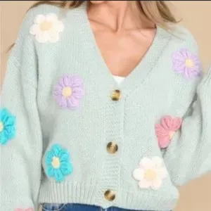 LUNA IVY Sage Puff Crochet Flower Cropped Cardigan/Button Up Sweater‎ Size M NEW