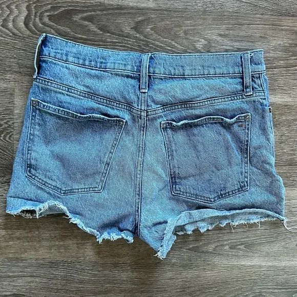 Madewell The Perfect Jean Short in Balsam Wash Tencel Denim Edition Womens sz 31