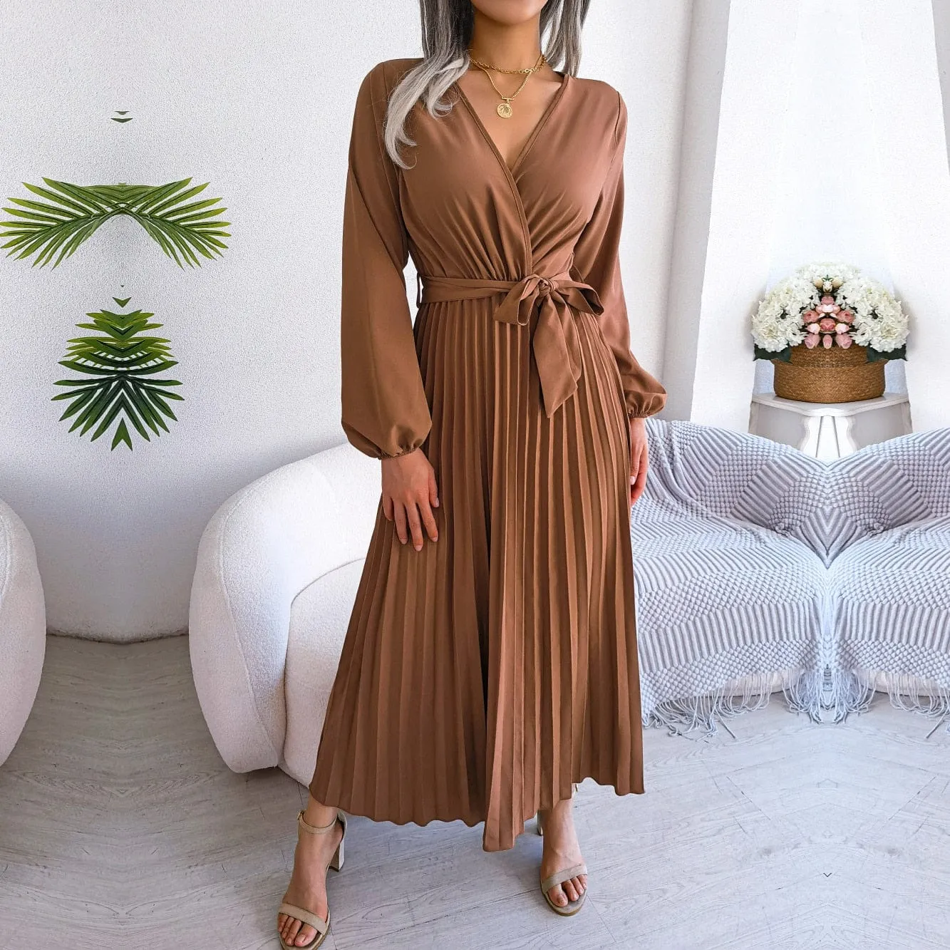 Melinda® | Relaxed and elegant   dress