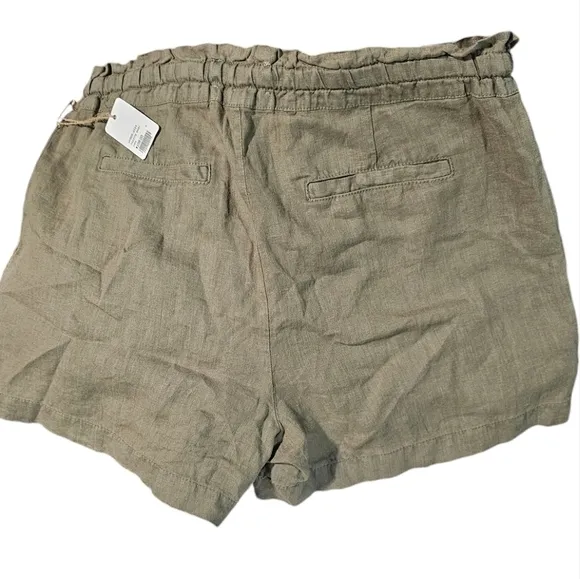 Michael Stars Paulette Linen Short in camo green