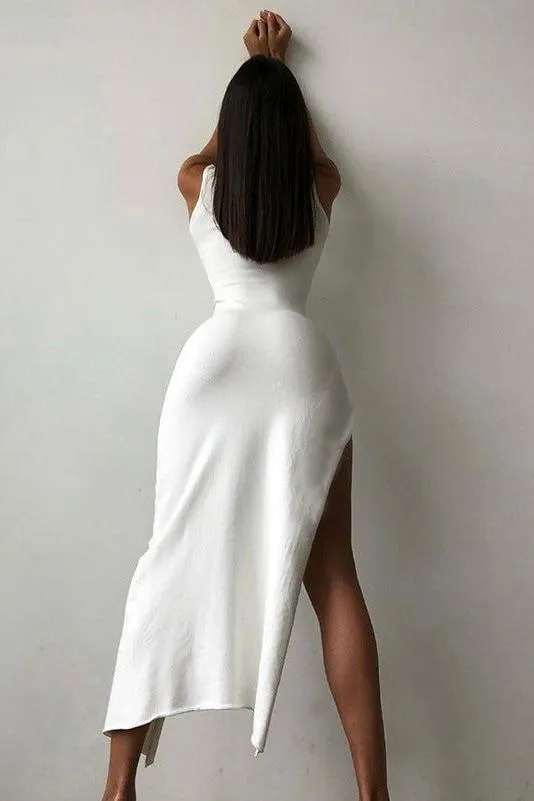 Mid-length open leg Dress