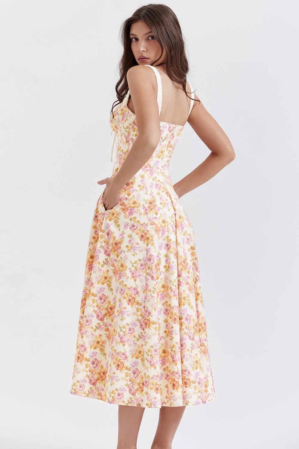 Narda® | Elegant and versatile summer dress