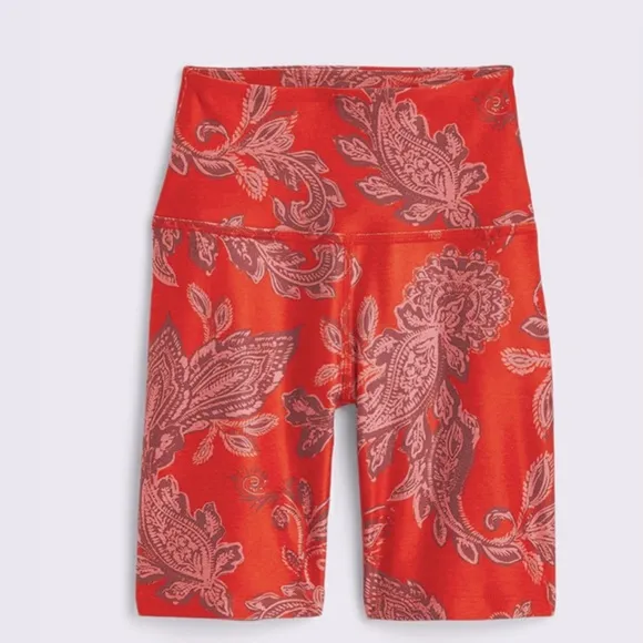 NEW BEYOND YOGA - Biker Shorts