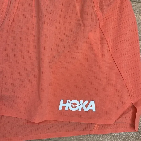 New! HOKA ONE ONE Women's Glide 4&quot; Short Size Small