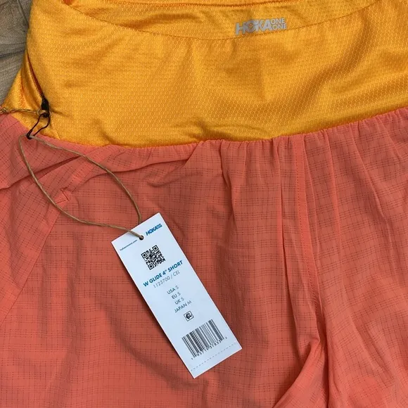 New! HOKA ONE ONE Women's Glide 4&quot; Short Size Small