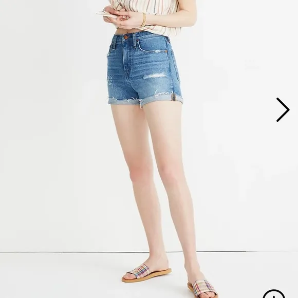 NEW • Madewell • High Rise Denim Shorts Jordie 25