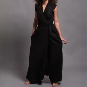 Nitzia® | Relaxed and timeless   jumpsuit