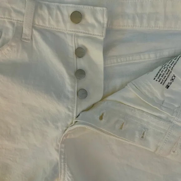 NWOT Women’s Joe's The Jessie Frayed High Waist  White Shorts - Sz 28