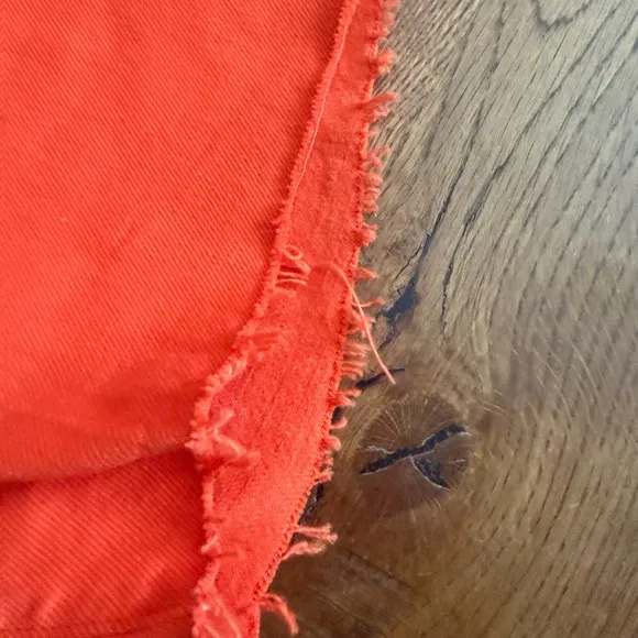 NWT. 7 For All Mankind - Ruby Easy Short. Jean Short. Orange. Size 24.
