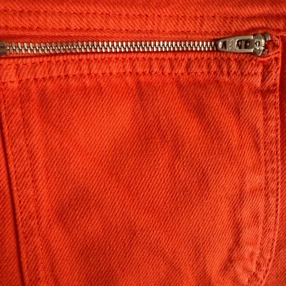 NWT. 7 For All Mankind - Ruby Easy Short. Jean Short. Orange. Size 24.