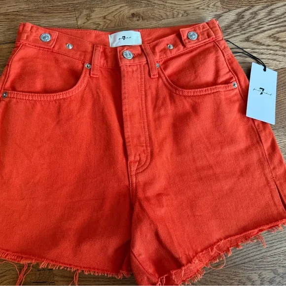 NWT. 7 For All Mankind - Ruby Easy Short. Jean Short. Orange. Size 24.
