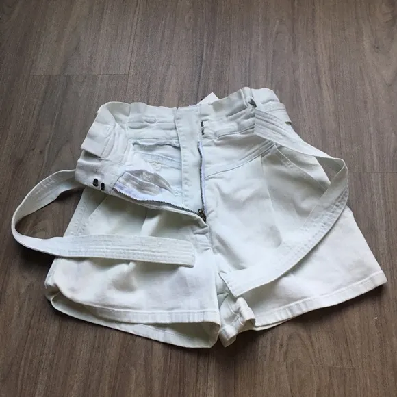 NWT A.L.C. Davis Short In White
