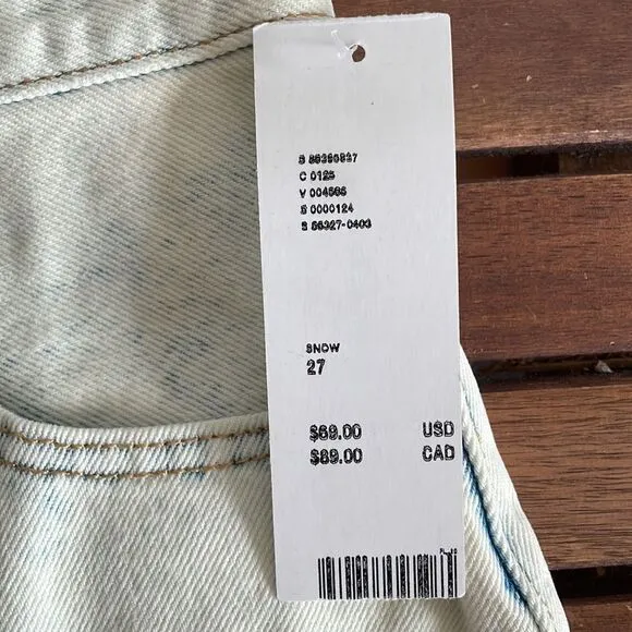 NWT Levi’s 501 Original Cutoff High-Rise Denim Shorts Snow Women Size 27 MSRP$69