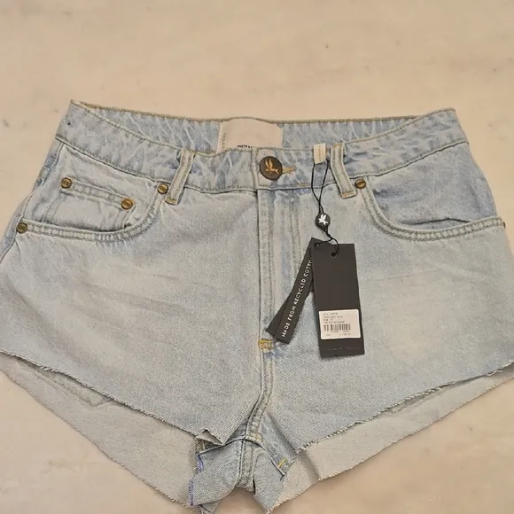 NWT One Teaspoon The One Denim Shorts In Size 27