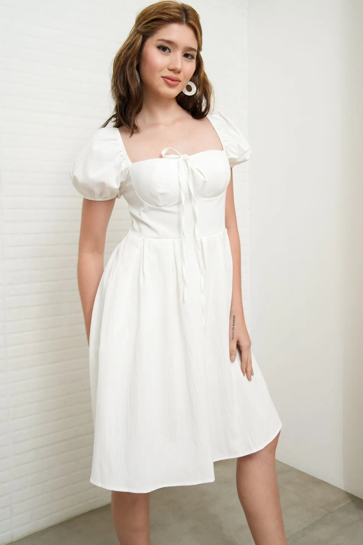ODESSA Puff-Sleeve Padded Dress (White)