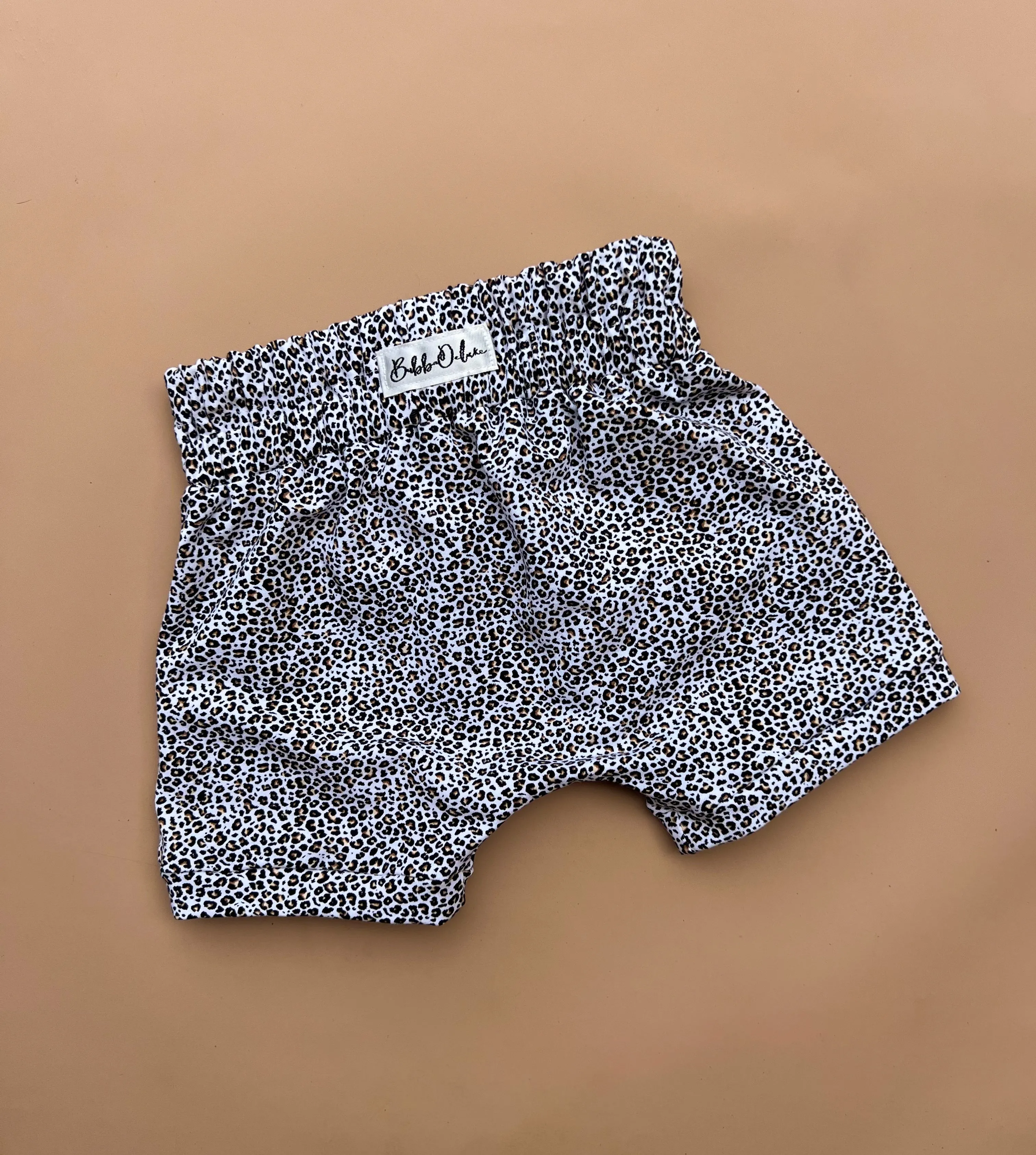 Ollie Shorts - Mini Leopard