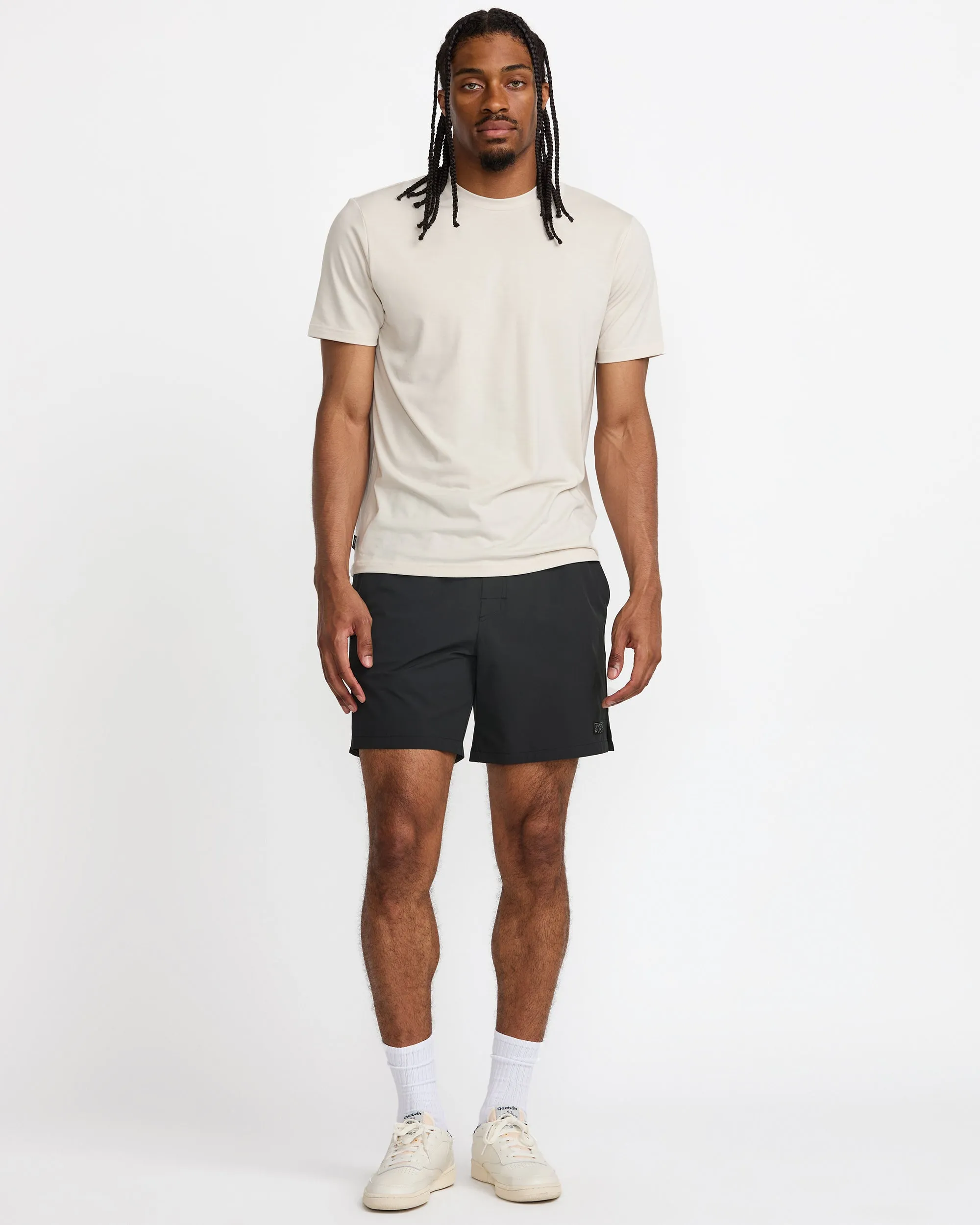 Outsider Stretch 17" Short
