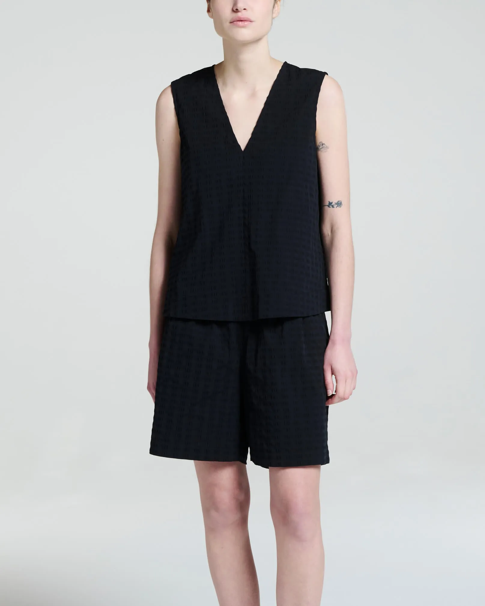 Phoebe Top Black Textured Cotton