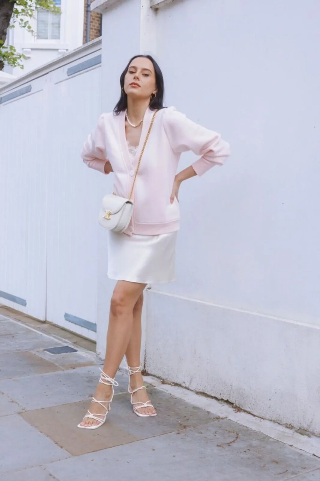 "The Czara" - Cropped Cardigan (Pink)