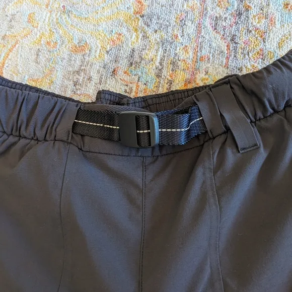 Rare Lululemon Lab Kosaten Shorts, size 4, black granite