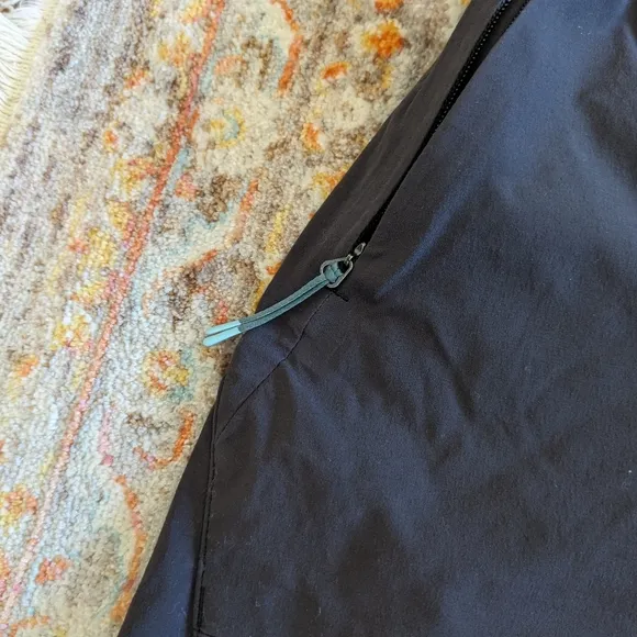 Rare Lululemon Lab Kosaten Shorts, size 4, black granite