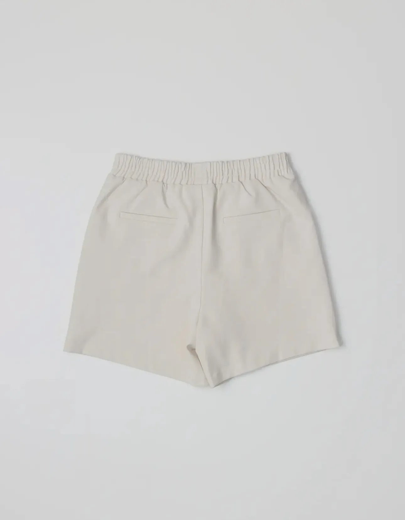 Refined Shorts
