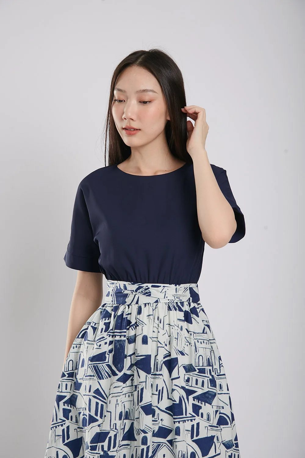 Sander Midi Dress in Navy Blue
