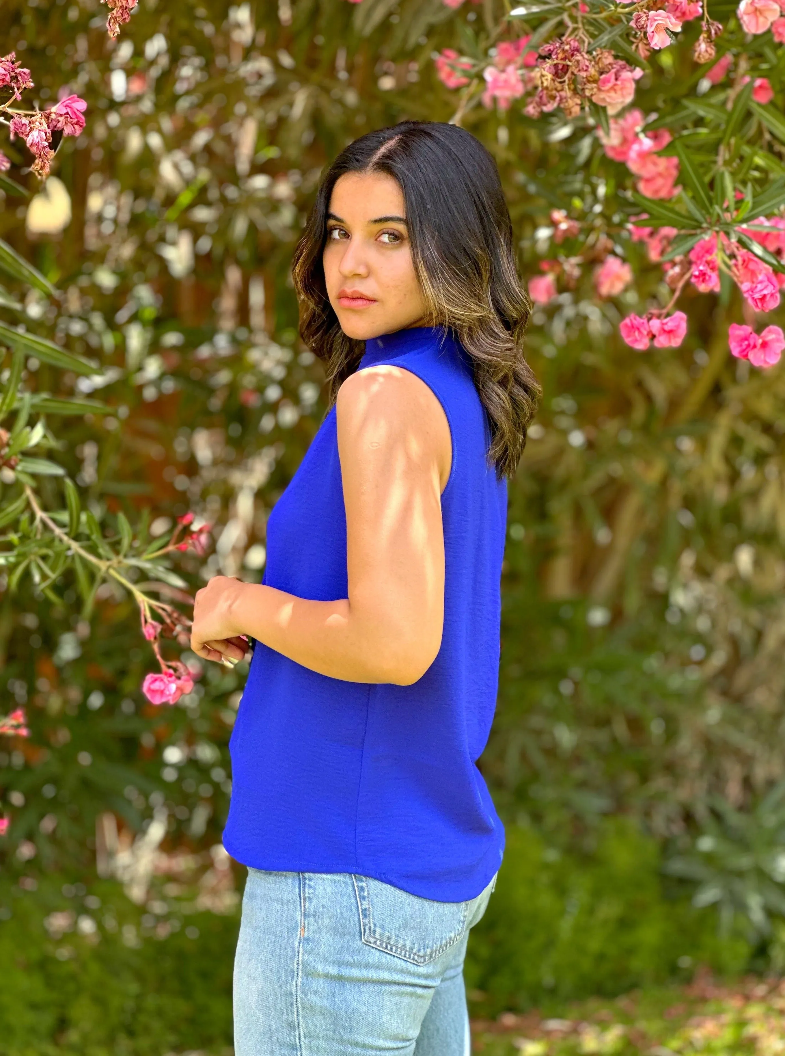 Short Linen Sleeveless Top