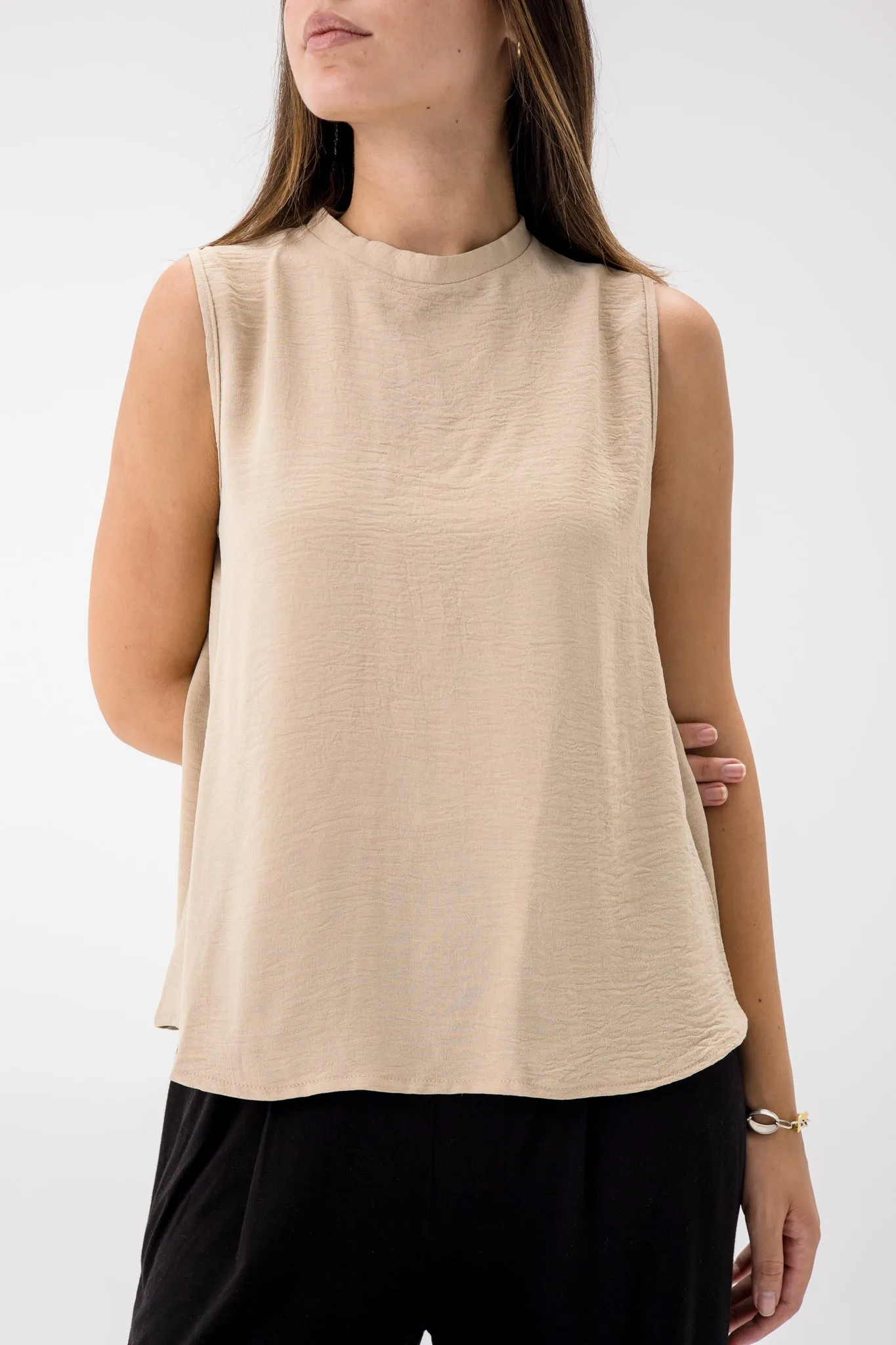 Short Linen Sleeveless Top