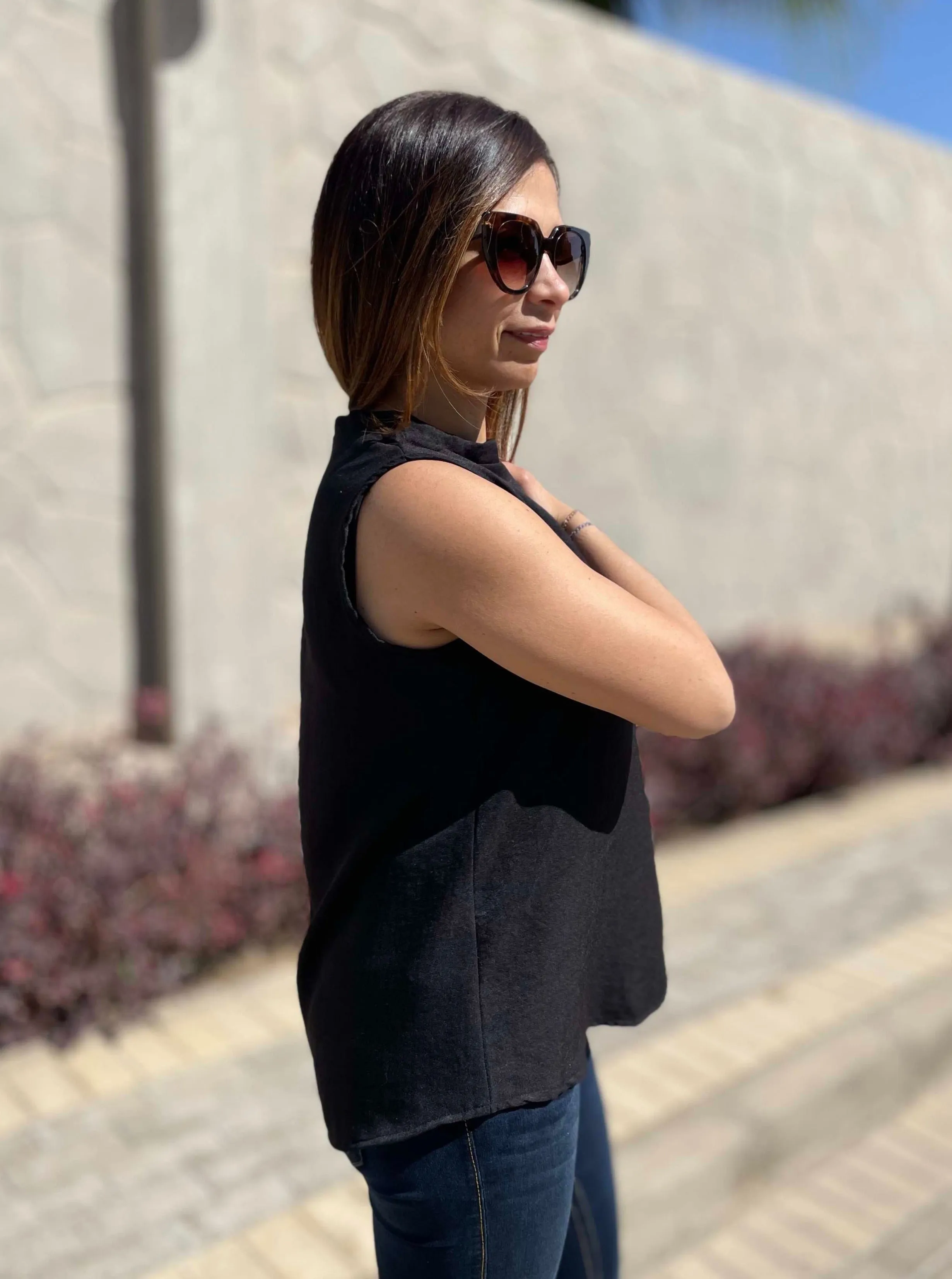 Short Linen Sleeveless Top