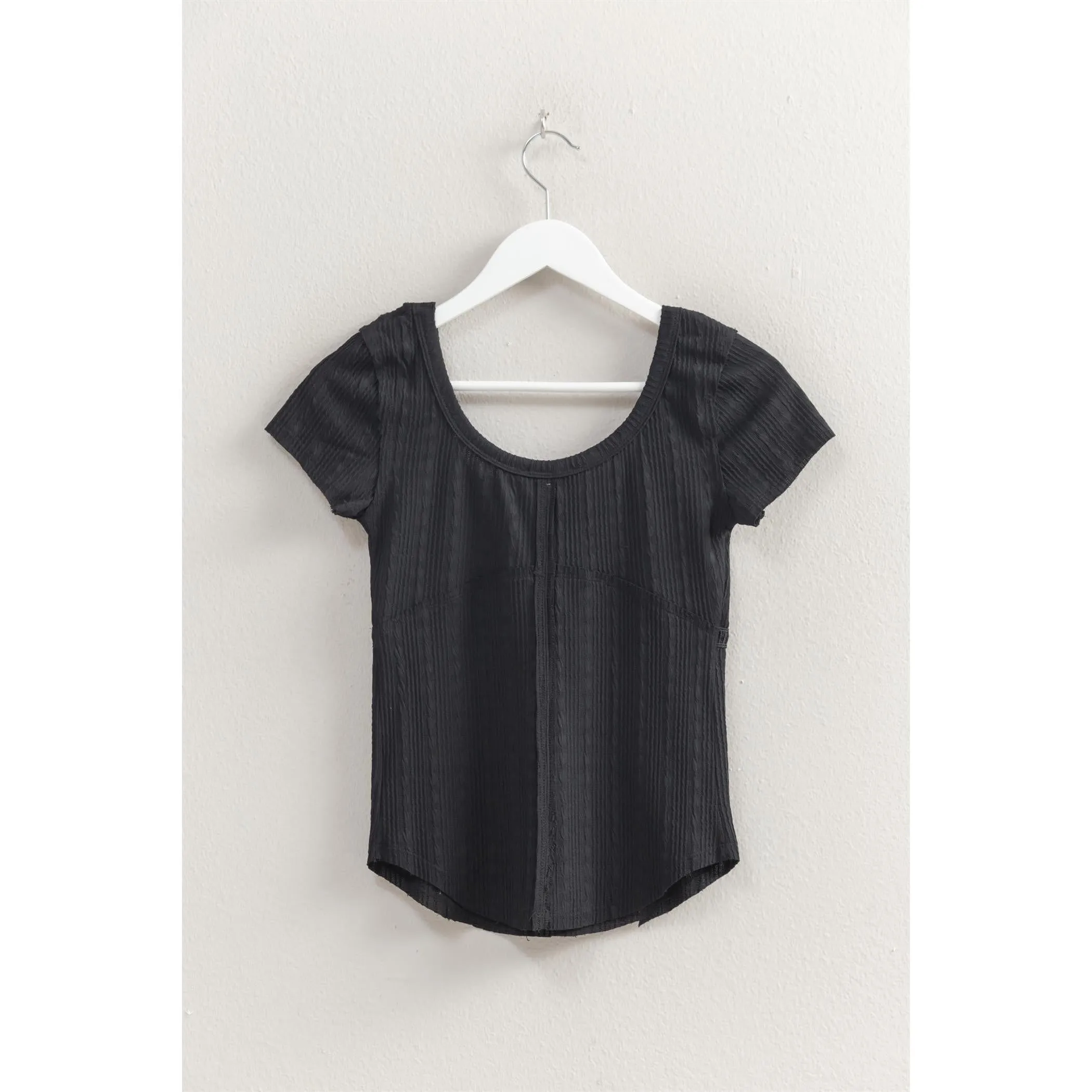 Short Sleeve Textured Tee || Black