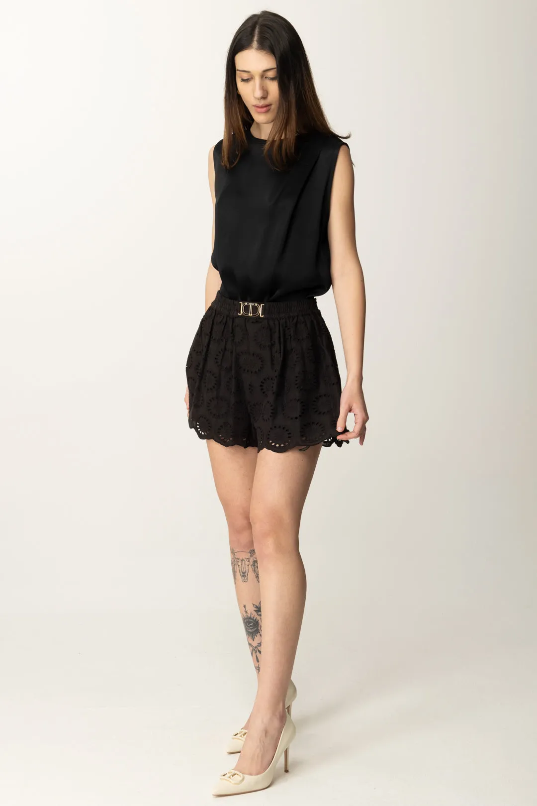 Shorts In Sangallo con Cintura Gioiello