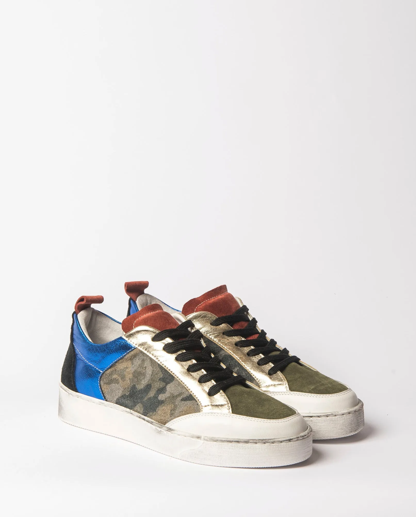 Signal Sneaker