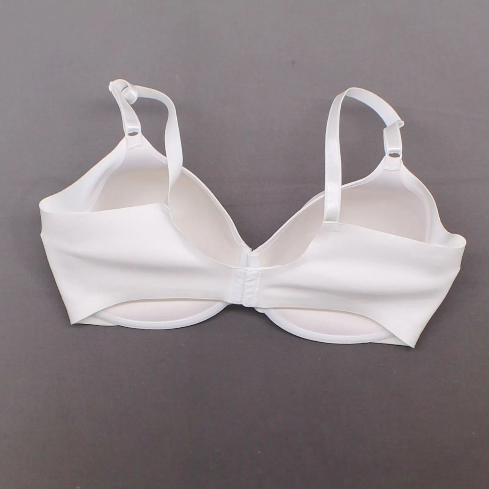 Simply Perfect by Warner's Full Figure Underarm Smooth Underwire Bra White 40DDD