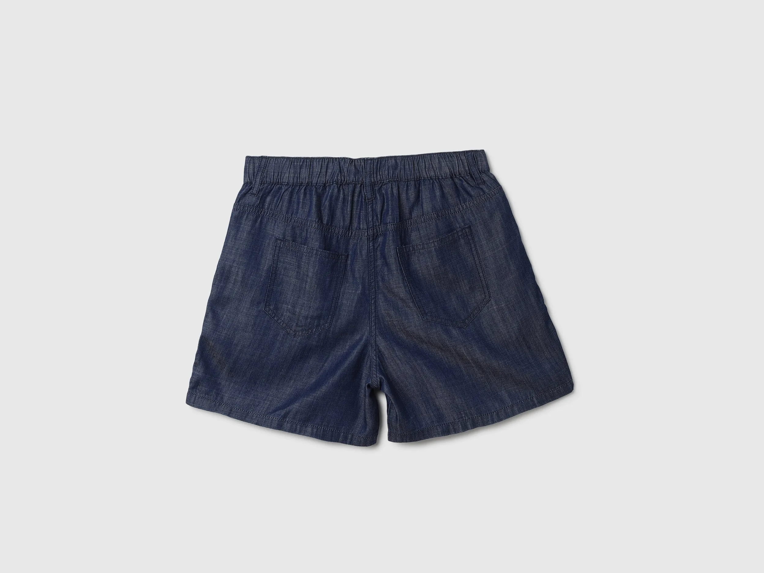 Solid Mid Waist Regular Fit Denim Shorts