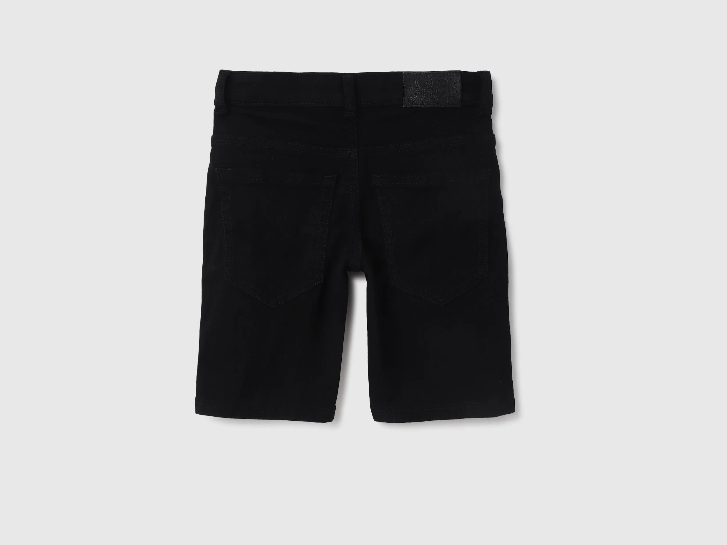 Solid Pattern Shorts