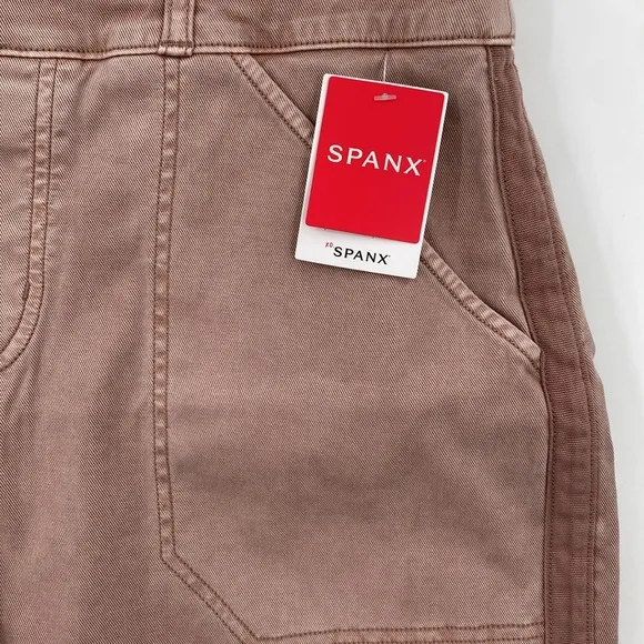SPANX Stretch Twill Shorts 6&quot; Stretchy High Waist Casual in Mauve Size Large