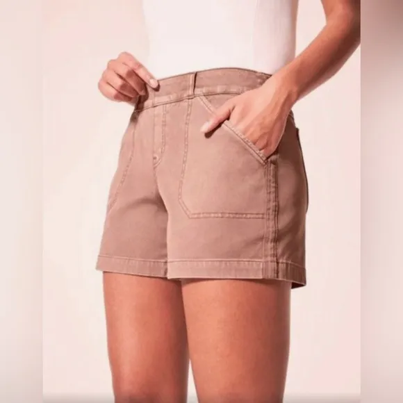 SPANX Stretch Twill Shorts 6&quot; Stretchy High Waist Casual in Mauve Size Large