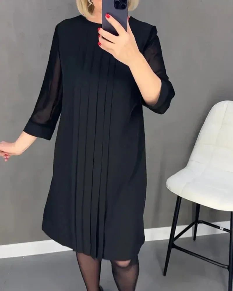Séraphine – Elegant and Versatile Pleated Dress