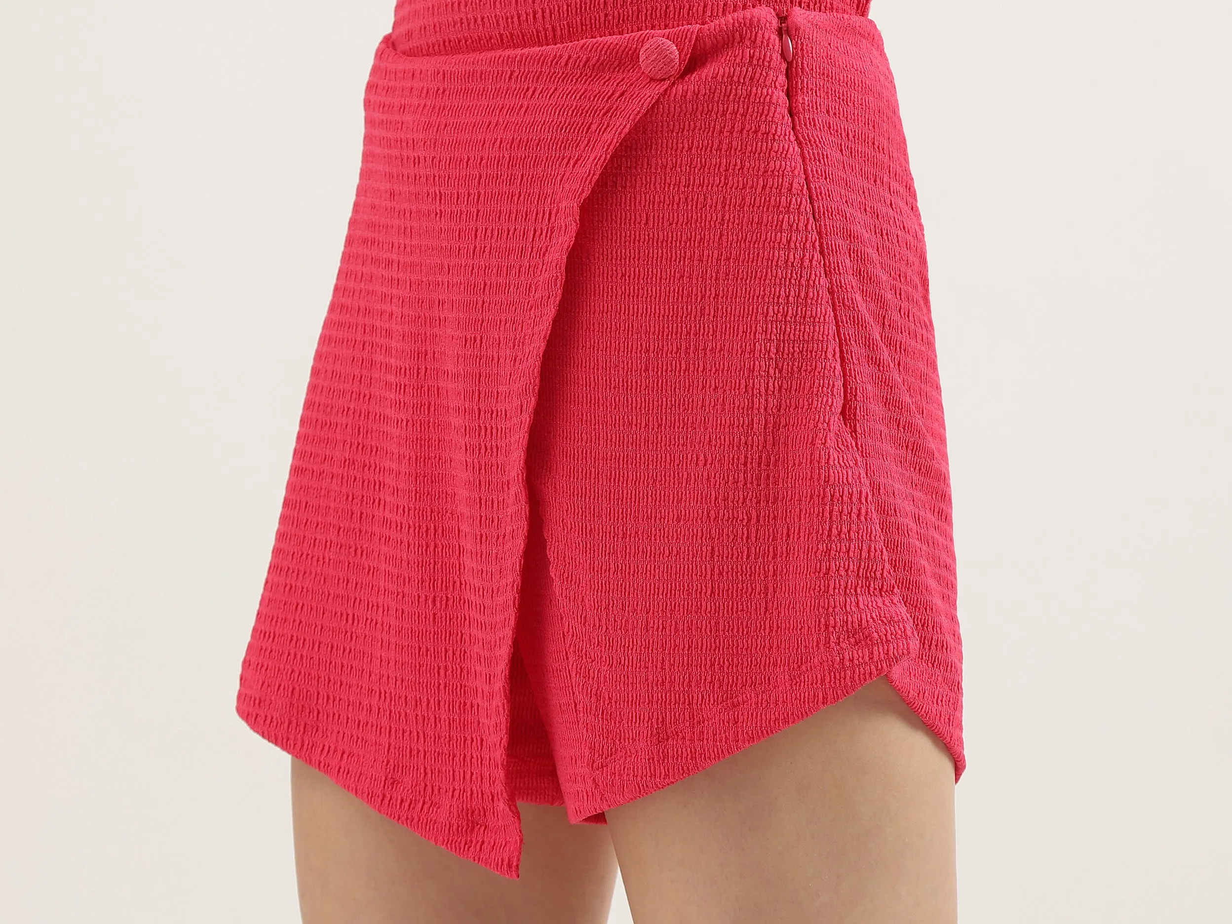 Textured Regular Fit Shorts