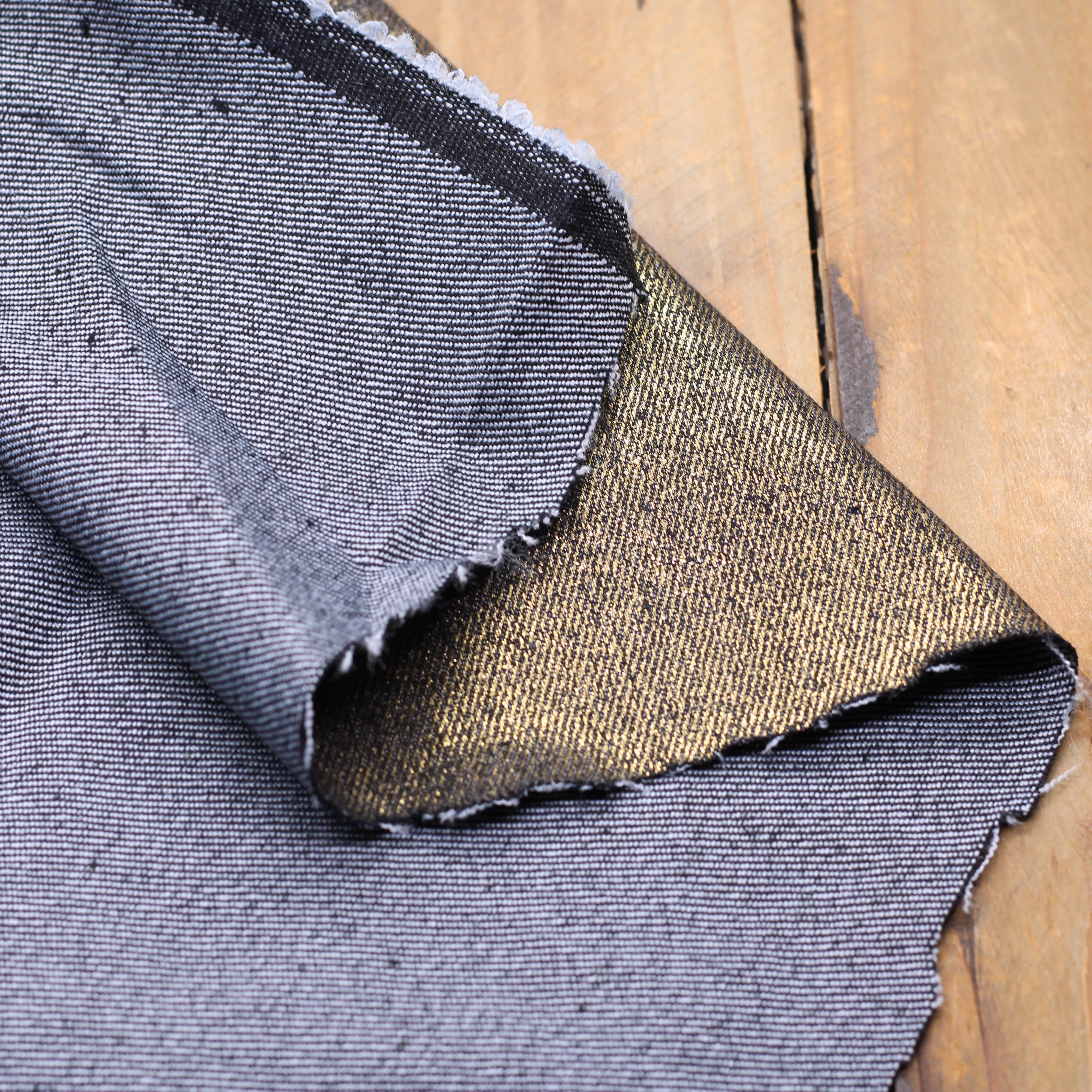 Tissu Jean Stretch- Noir irisé Or Doré (Vendu x10cm)