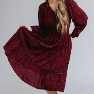 Tori Midi Dress - Medium