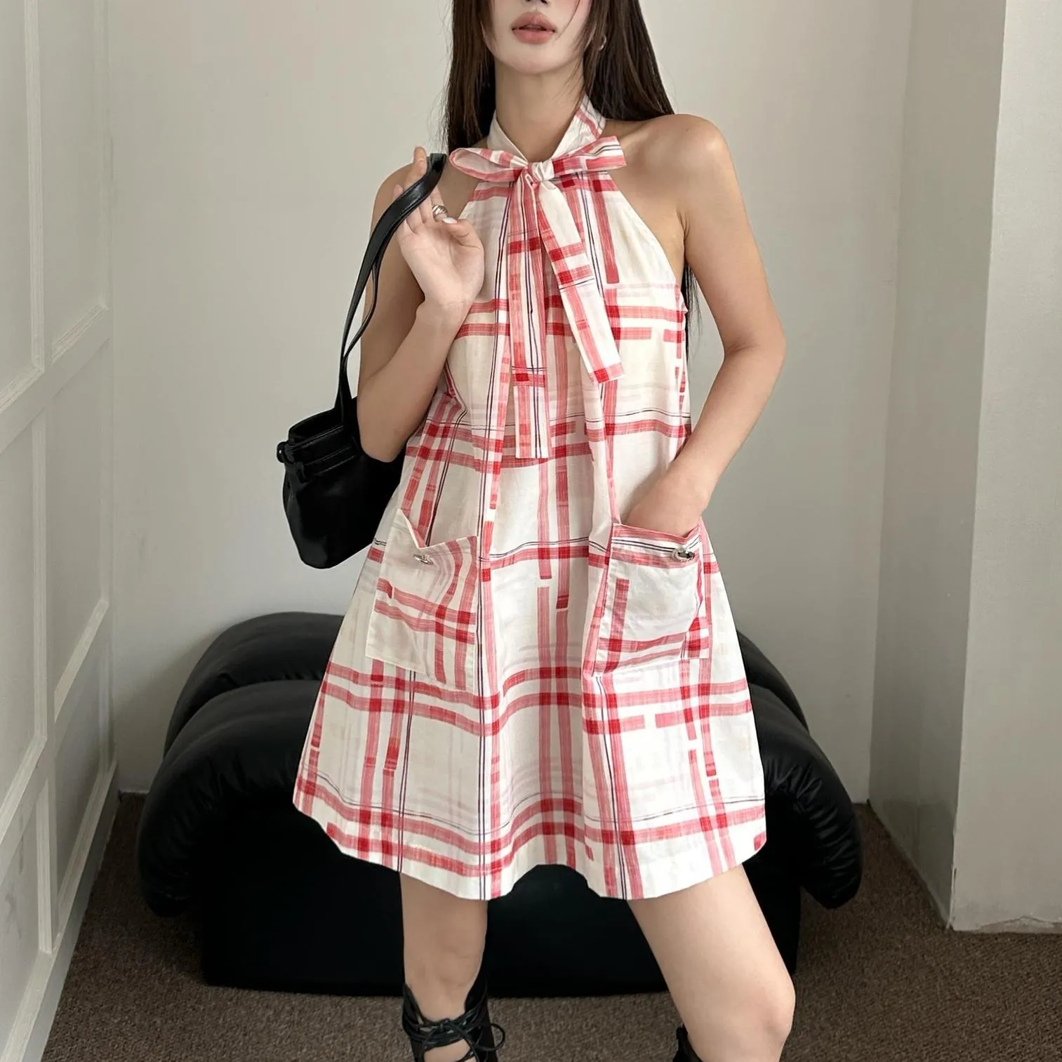 Trendy Mini Dress in Striped Pattern with Bow Tie Neckline